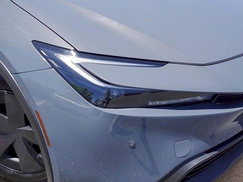 Certified 2024 Toyota Prius LE FWD image 2