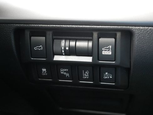 Used 2019 Subaru Outback 2.5i Premium image 26