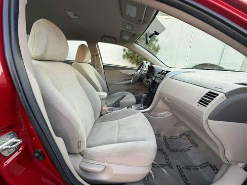 Used 2010 Toyota Corolla LE FWD image 12