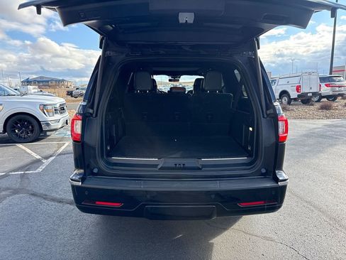 Used 2020 Lincoln Navigator L Reserve w/ Equipment Group 208A Reserve AWD/4WD image 91