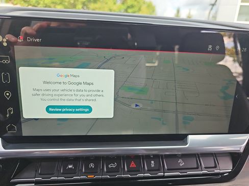 Used 2023 GMC Sierra 1500 SLT w/ SLT Premium Package image 21