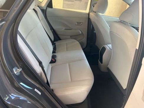 New 2026 Hyundai Kona SE image 29