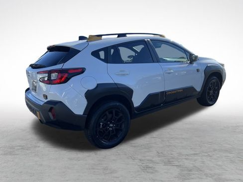 Used 2024 Subaru Crosstrek 2.5i Wilderness image 9