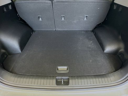 Used 2022 Kia Sportage EX w/ EX Technology Package image 18