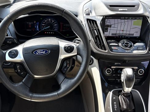 Used 2014 Ford C-MAX SEL w/ Equipment Group 302A FWD image 10