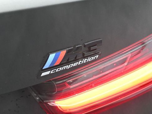 Used 2023 BMW M3 Competition image 11