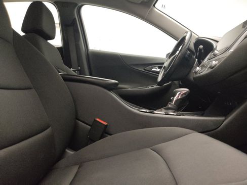Used 2022 Chevrolet Malibu RS FWD image 21