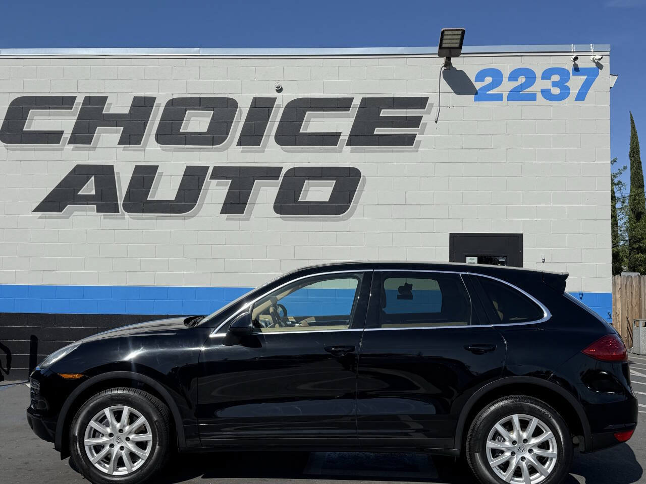 Used 2012 Porsche Cayenne AWD/4WD image 20
