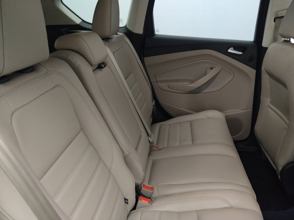 Used 2017 Ford Escape Titanium FWD image 19