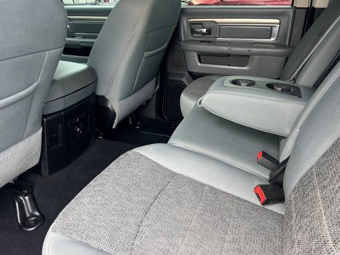 Used 2018 RAM 2500 Big Horn AWD/4WD image 9