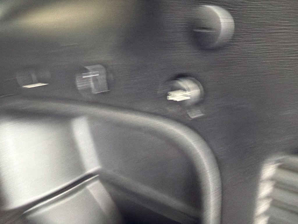 Used 2021 Jeep Grand Cherokee Laredo X RWD image 34