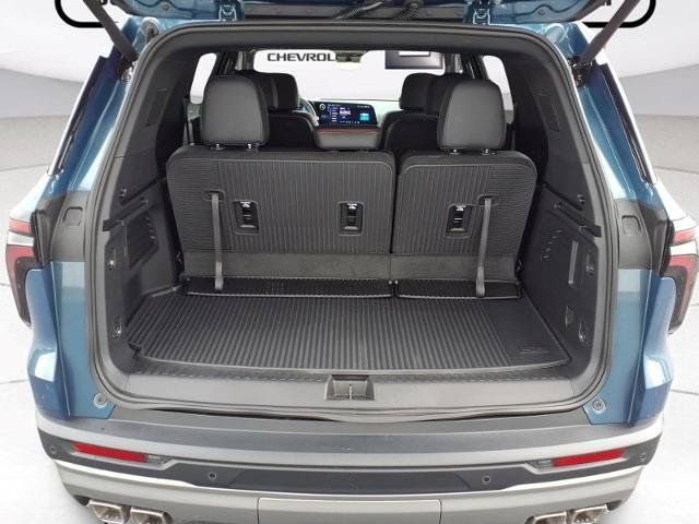 Used 2026 Chevrolet Traverse Z71 w/ Driver Confidence Package AWD/4WD image 5