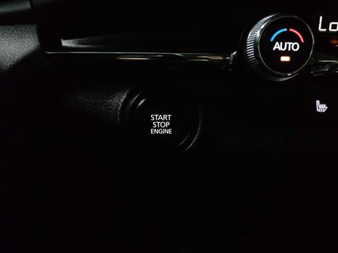 Used 2022 MAZDA MAZDA3 s FWD image 24