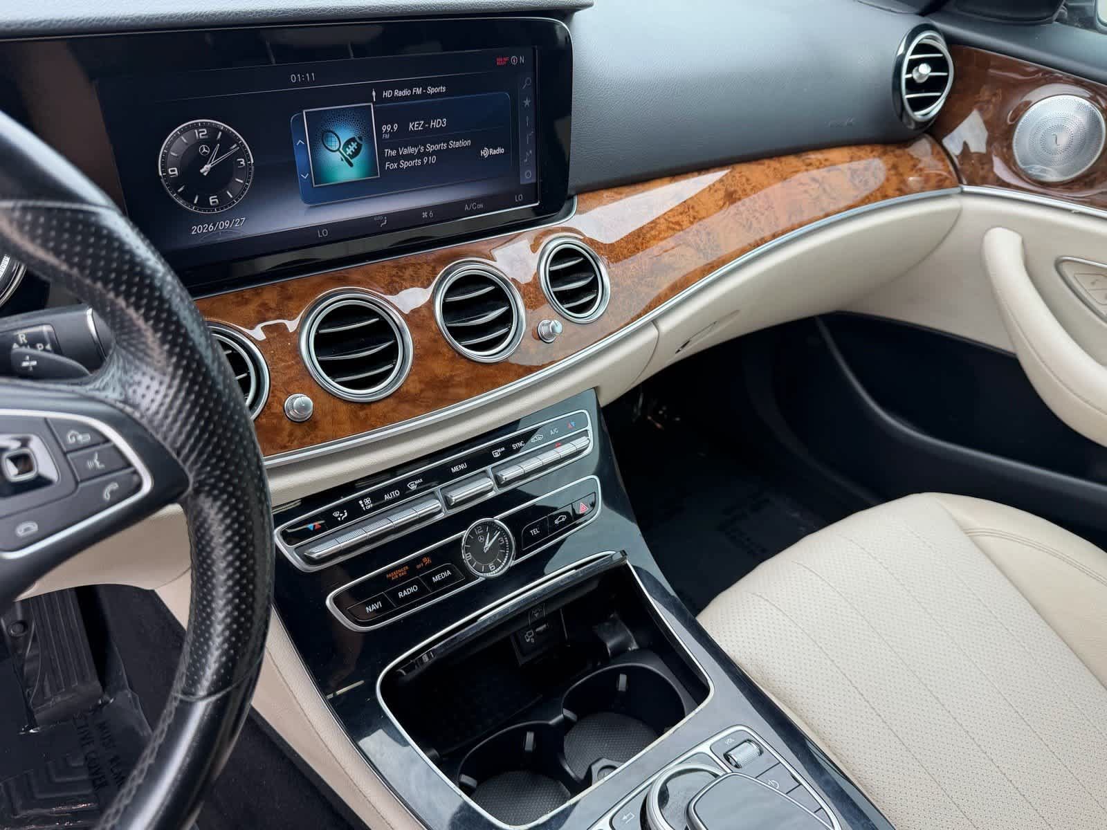 Used 2017 Mercedes-Benz E 300 image 30