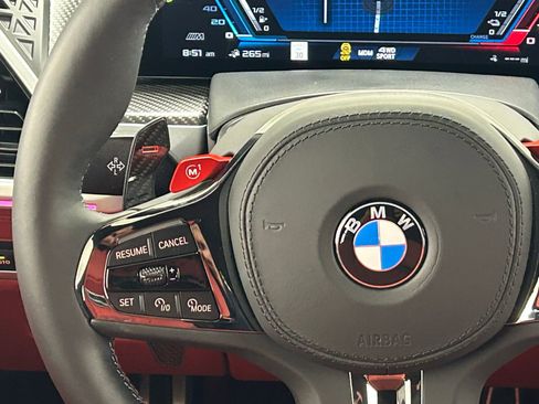 Used 2025 BMW XM AWD/4WD image 10