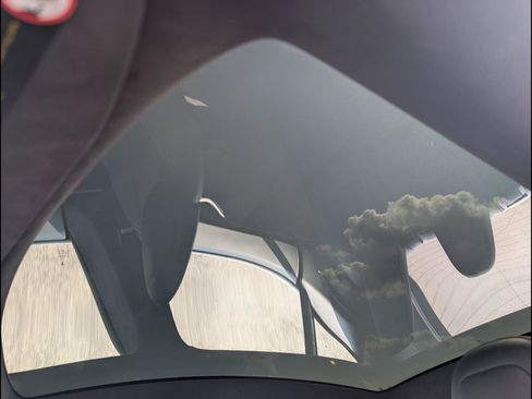 Used 2020 Tesla Model S Performance AWD/4WD image 8