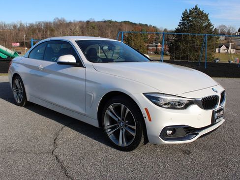 Used 2019 BMW 430i xDrive Convertible w/ Executive Package image 2