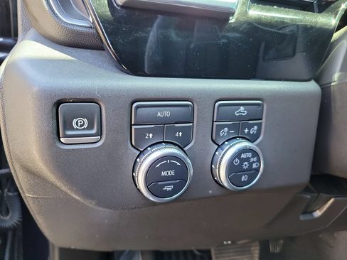 Used 2024 GMC Sierra 1500 Elevation AWD/4WD image 23