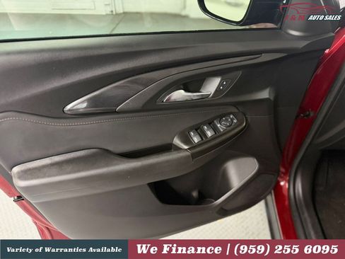 Used 2022 Chevrolet TrailBlazer RS AWD/4WD image 28