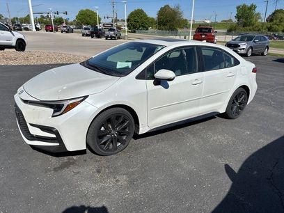 Used 2023 Toyota Corolla SE w/ SE Premium Package
