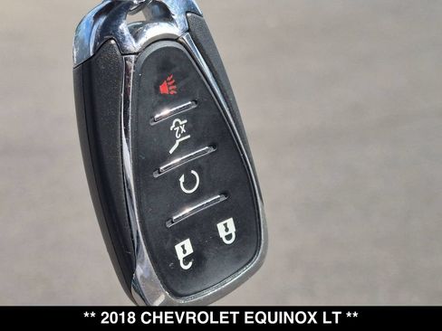 Used 2018 Chevrolet Equinox LT AWD/4WD image 27
