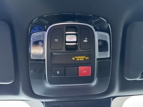 Used 2024 Hyundai Santa Cruz Limited image 27