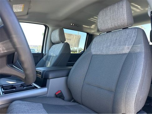 New 2026 Ford F250 XLT w/ FX4 Off-Road Package image 11