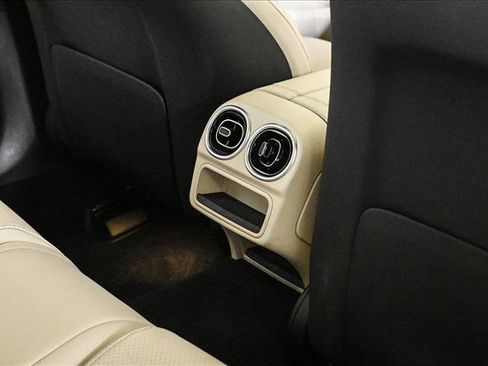 Used 2023 Mercedes-Benz C 300 4MATIC Sedan image 18