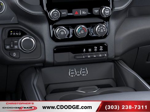 New 2026 RAM 1500 Express AWD/4WD image 24