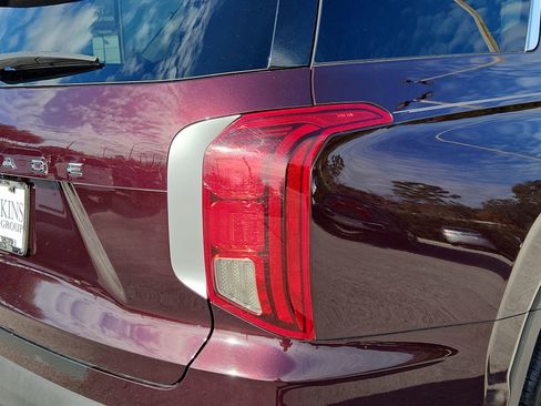 Used 2022 Hyundai Palisade SEL w/ 8P Bench Seat Package image 7