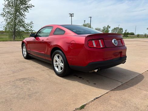 Used 2012 Ford Mustang Coupe image 6