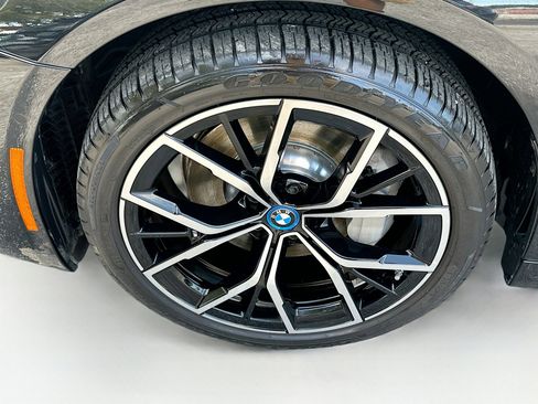 Certified 2023 BMW 530e w/ M Sport Package image 34