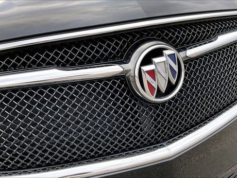 Used 2019 Buick Enclave Premium image 34