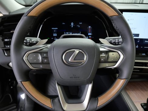 Used 2025 Lexus RX 350 w/ Convenience Package AWD/4WD image 29