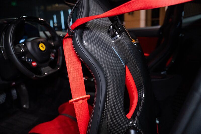 Used 2017 Ferrari F12 Berlinetta RWD image 18