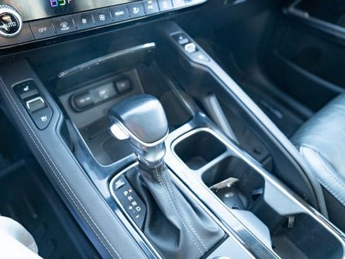 Used 2021 Kia Telluride EX w/ EX Premium Package image 19