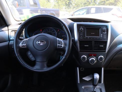 Used 2011 Subaru Forester 2.5X Limited AWD/4WD image 7