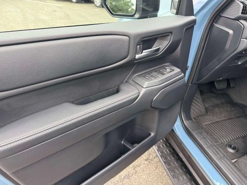 Used 2027 Toyota Land Cruiser AWD/4WD image 18