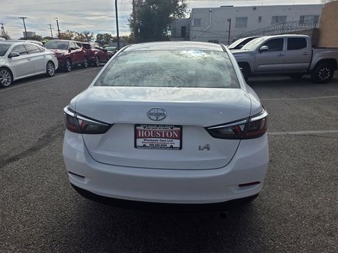 Used 2016 Scion iA image 2