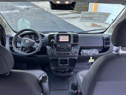 New 2026 RAM ProMaster 2500 w/ Convenience Group FWD image 15