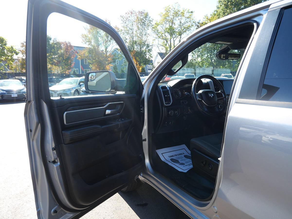 Used 2022 RAM 1500 Big Horn AWD/4WD image 17