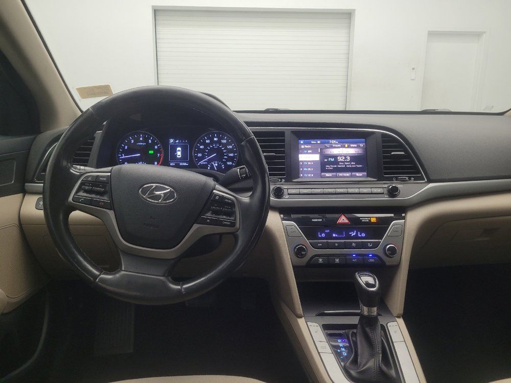 Used 2017 Hyundai Elantra SE w/ SE A/T Tech Package 03 FWD image 22