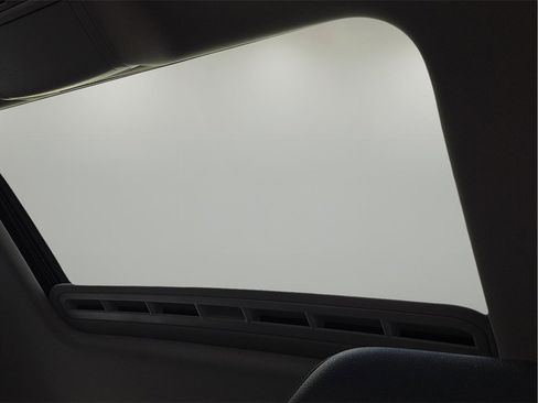 Used 2019 Volkswagen Passat 2.0T SE R-Line image 15