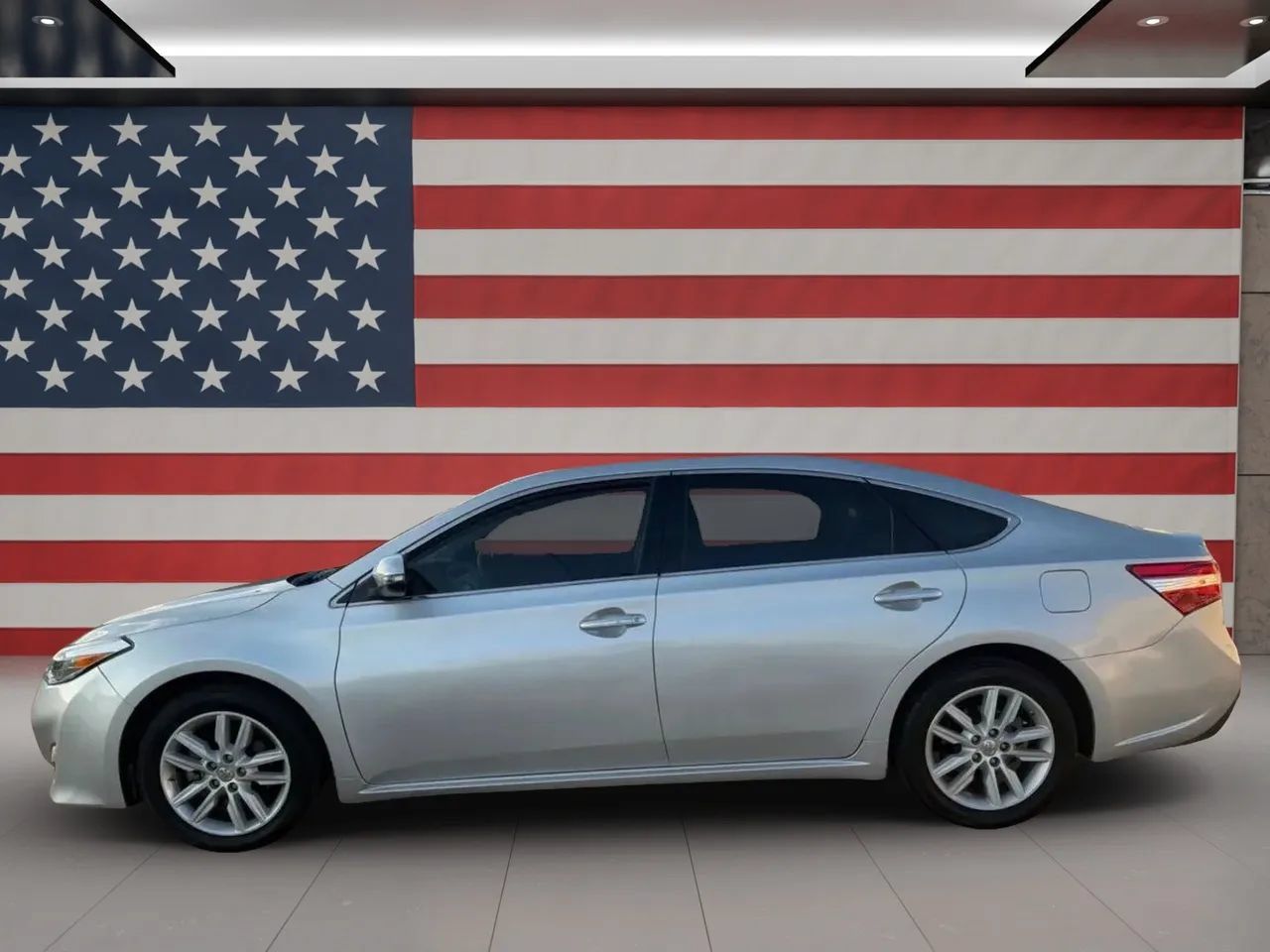 Used 2013 Toyota Avalon XLE Premium FWD image 10