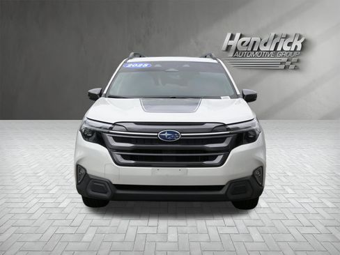Used 2025 Subaru Forester Limited w/ Protection Package (1PH) AWD/4WD image 3
