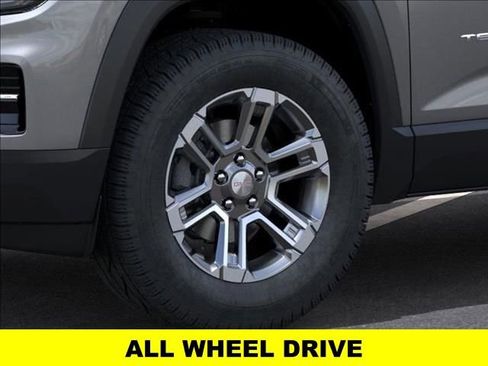 New 2026 GMC Terrain Elevation FWD image 9