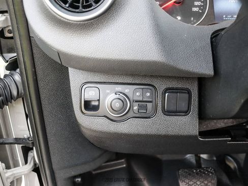 Used 2023 Mercedes-Benz Sprinter 2500 image 30