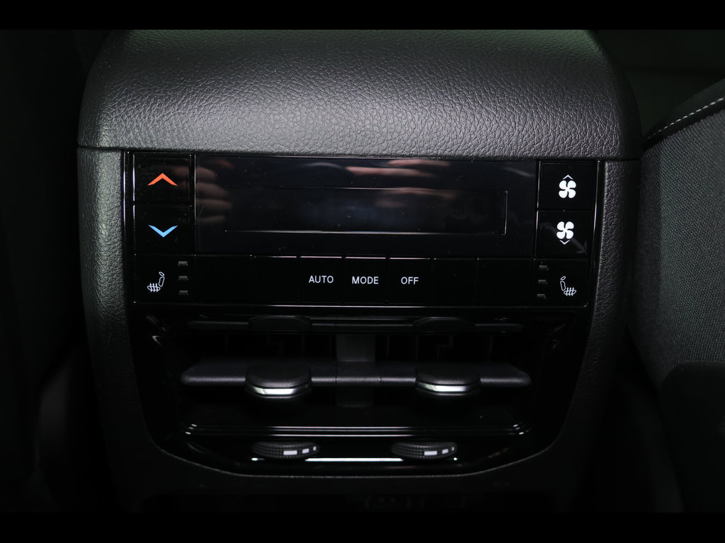 Used 2022 Jeep Grand Cherokee L Limited AWD/4WD image 31