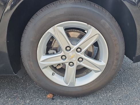 Used 2022 Chevrolet Malibu LS image 11