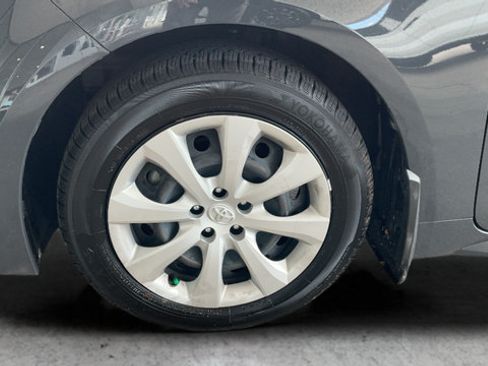 Used 2024 Toyota Corolla LE FWD image 25